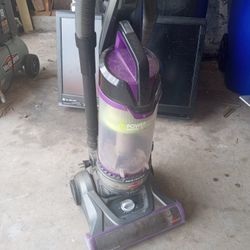 Bissell Power Lifter Rewind Pet Vacuum 