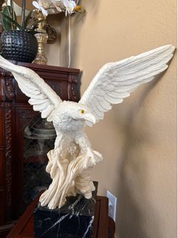 Vintage  Statue marble base