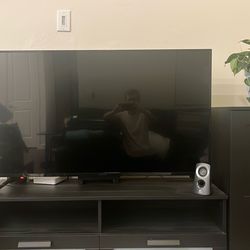 50” insignia Non-smart TV