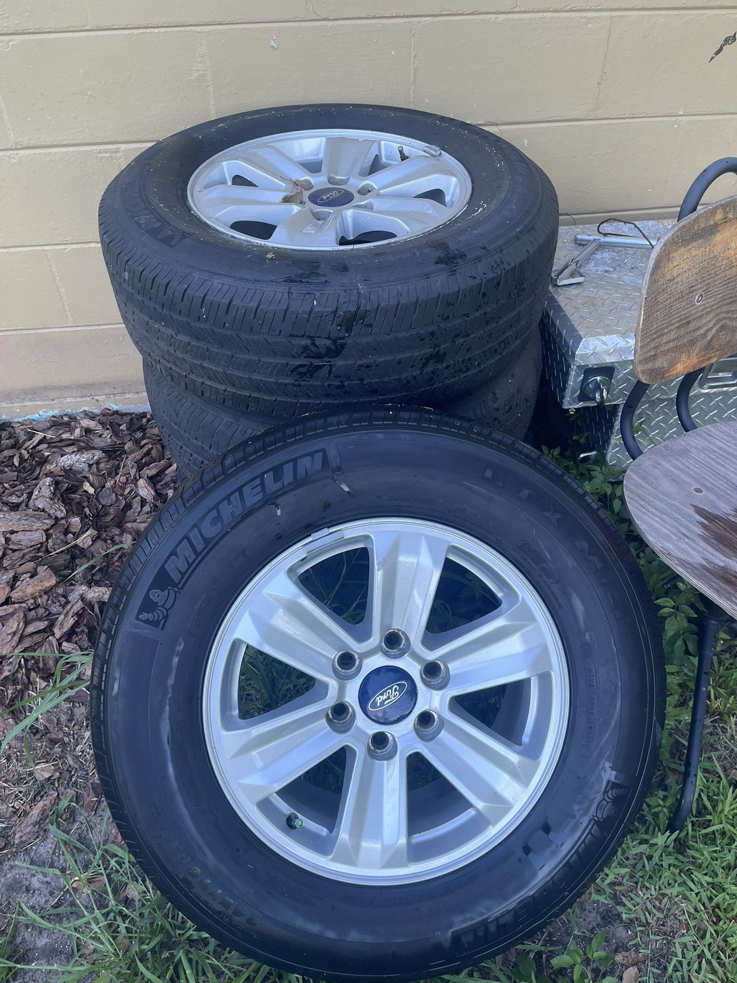 FORD F-150 Factory OEM Wheels