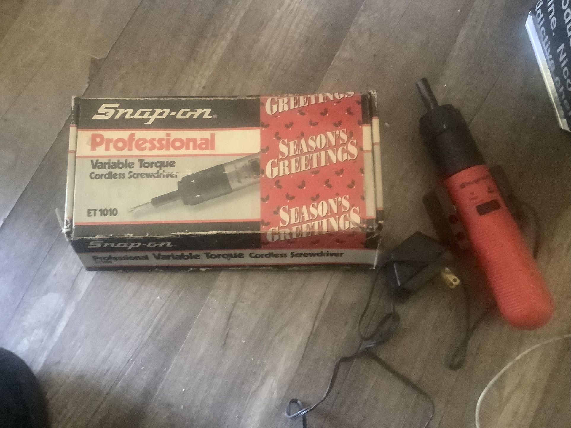 Snap On Variable Torque Cordless Screwdriver Complete In Box Used