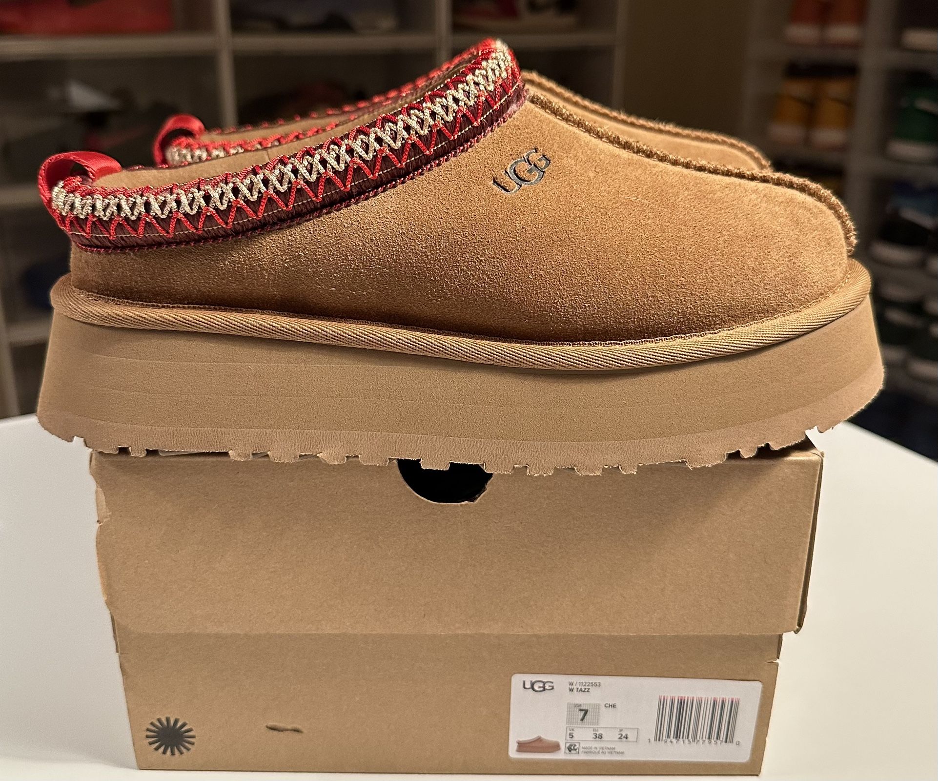 UGG Tazz