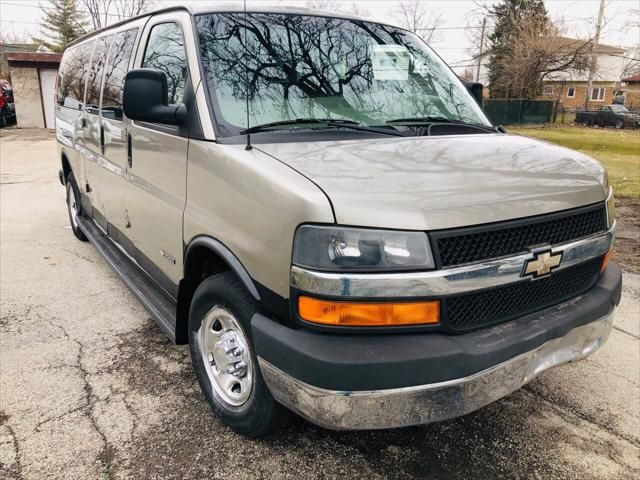 2003 Chevrolet Express for Sale in Oak Lawn IL OfferUp