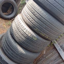 225-40-18 Set Of Four $100 Nice