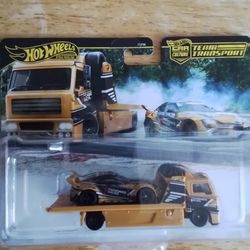 HOT WHEELS TEAM TRANSPORT '20 TOYOTA GR SUPRA $25