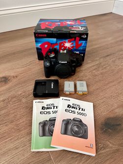 Canon DSLR Camera Equipment