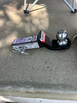 Tow hitches