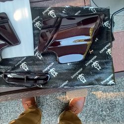CVO 2019,BATTERY COVER,BLK. FOREST COLOR