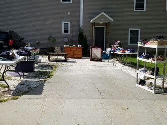 Clean yard sale