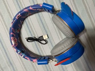 Blue stitch wireless headphones new