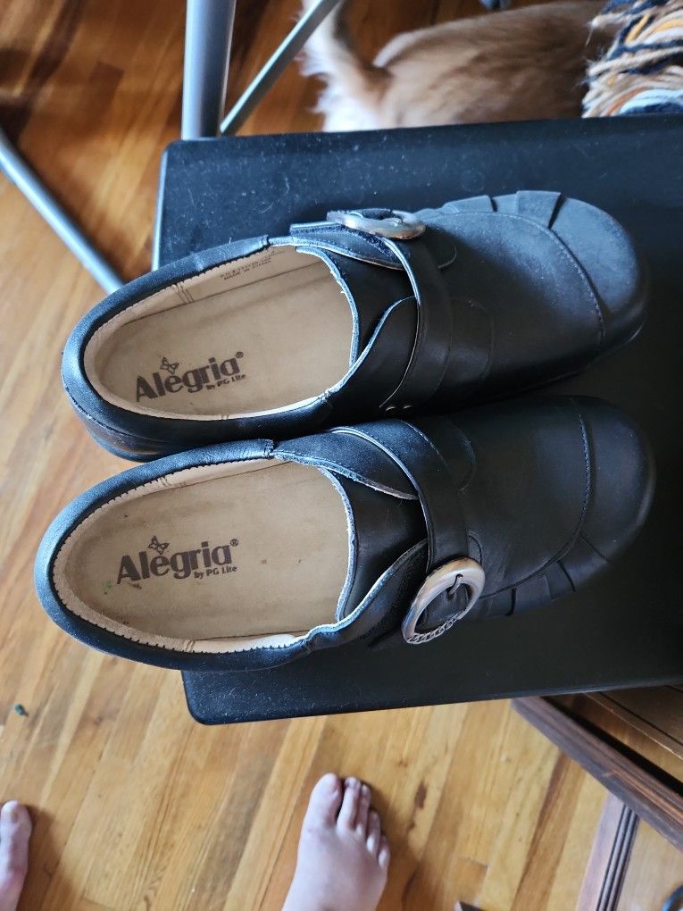 Alegria Clog