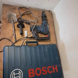 Bosch Rotary Hammer Drill With Spade Bit