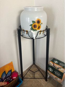 Water stand with holder