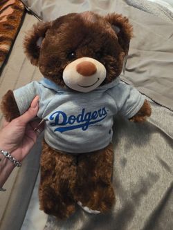 Dodgers Build Bear