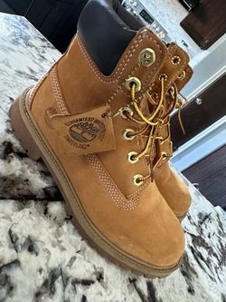 Women Tim boots
