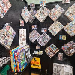 Sports Cards, Shot Glassware, Hats, Pokémon, Game's 