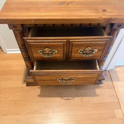 Wooden Nightstand-2 Drawer 