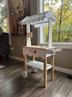 Kids Ice Cream Cart