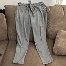 Women’s work pants size large