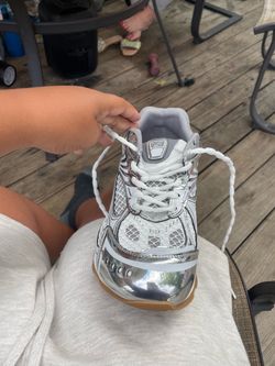 Botega is going for the low