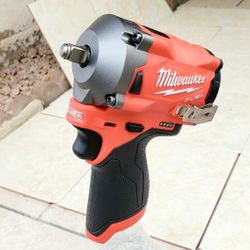 Milwaukee FUEL 12V Stubby 3/8in. Impact Wrench (Tool-Only)