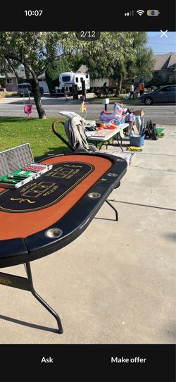 Poker table
