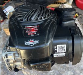 Lawn Mower Engine with Mounting Bolts -Works 