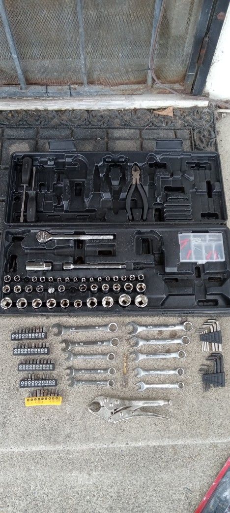Mechanic tools. Non neighborhood. China