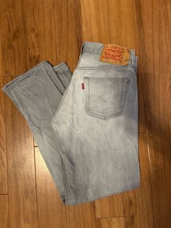 Grey Levi’s 501