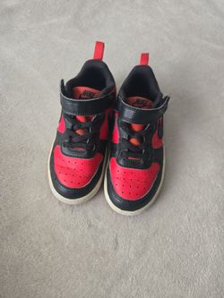 Red Nike toddler shoes 8.5C