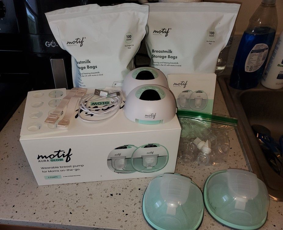 Motif Aura Glow Wareable Pumps 