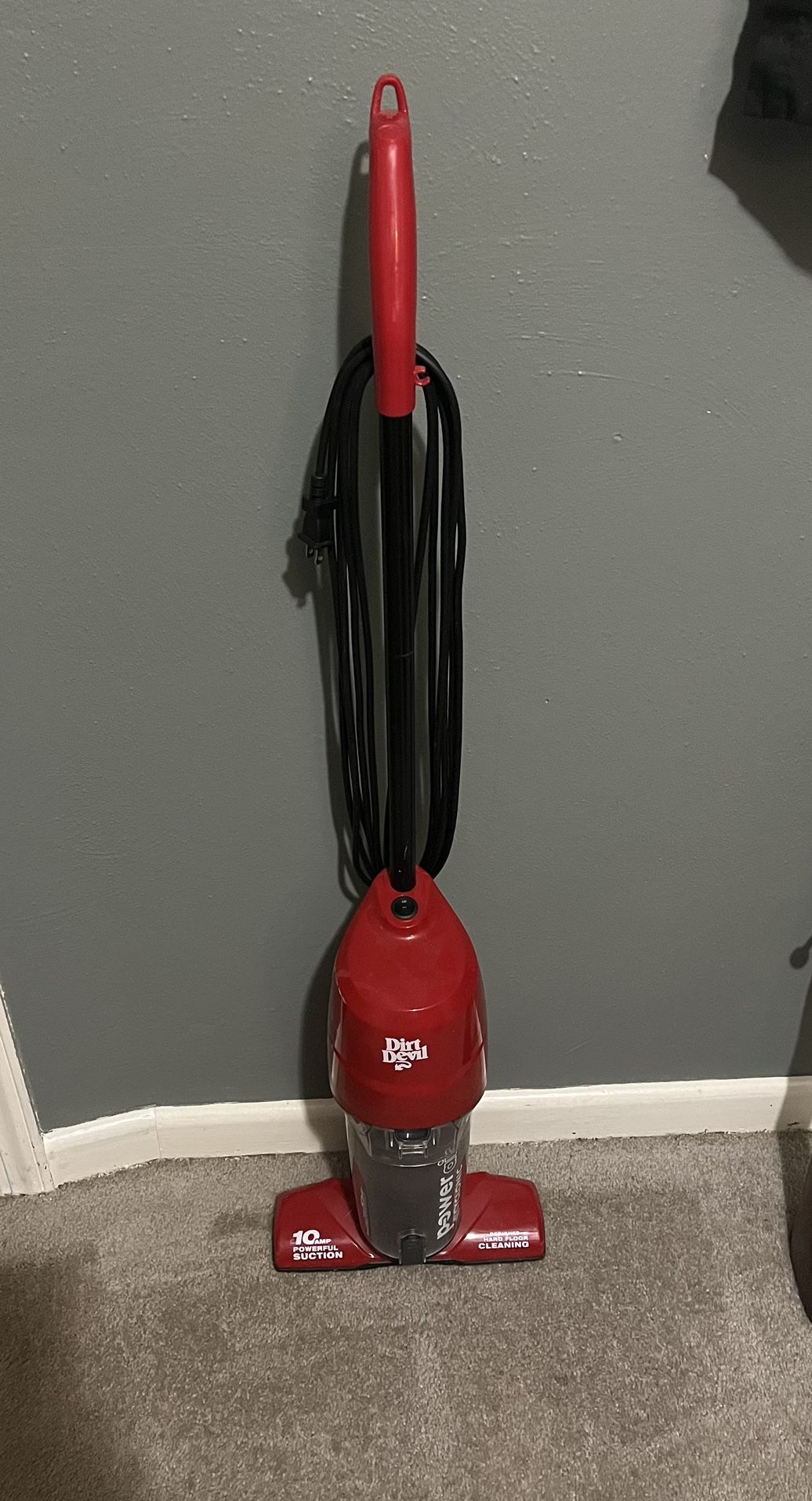 Dirt Devil Vacuum