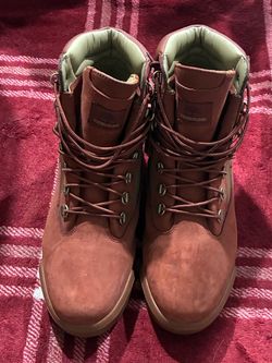 OG Burgandy Timbs (9.5)