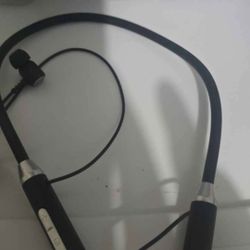 headphone never  been used 