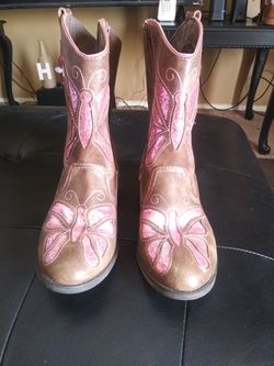 Girl boots Sz 3y