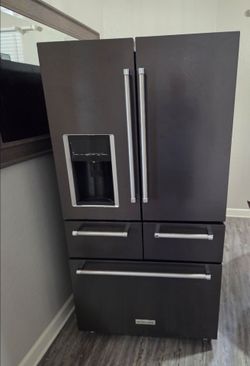 Refrigerator KitchenAid
