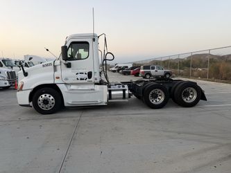 165(contact info removed) Day cab