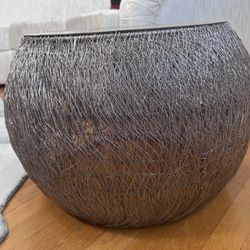 Mesh Wire Side Table