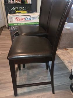 4 Tall Table Leather Chair