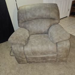 Motorized Recliner 