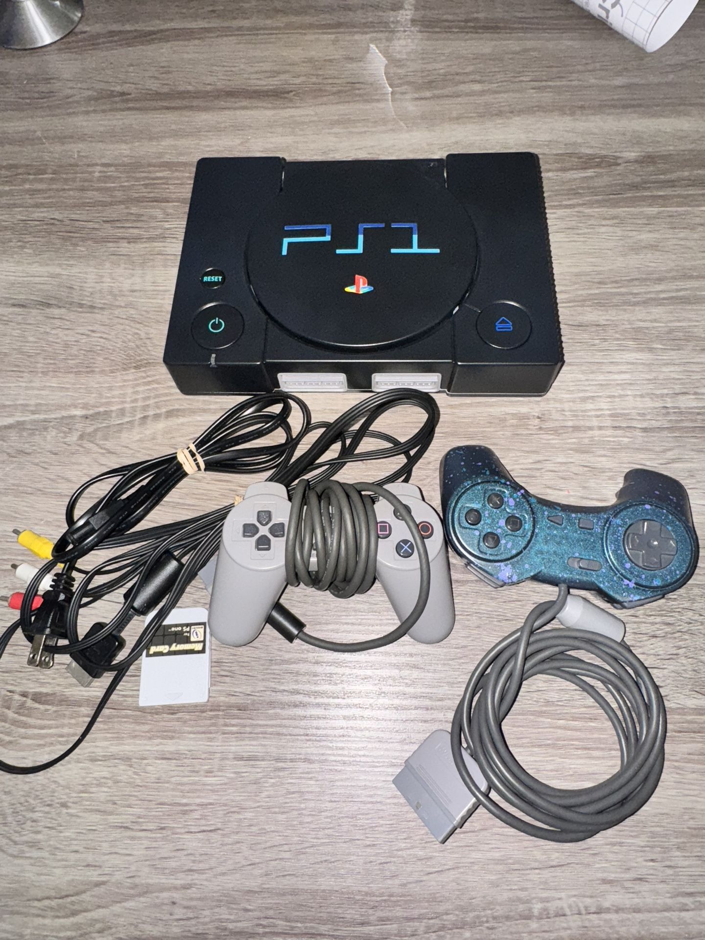 Custom PS2-Themed Playstation One