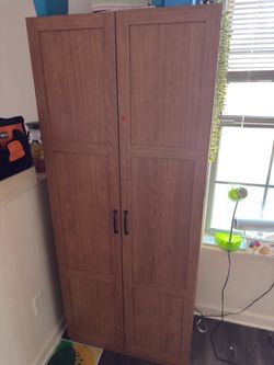 Heavy duty cabinet