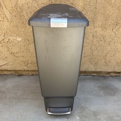 Simplehuman 40L / 10.6 Gallon Slim Kitchen Step Trash Can w/ Slide Lock