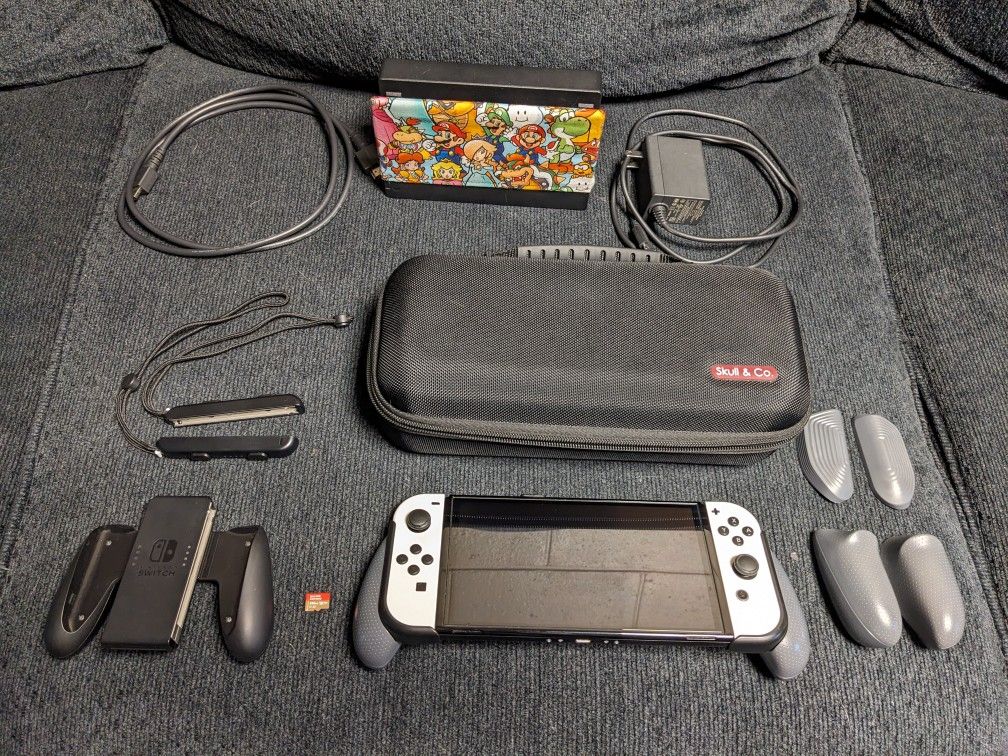 Nintendo Switch OLED Bundle