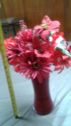 Vase with flowers very good condition