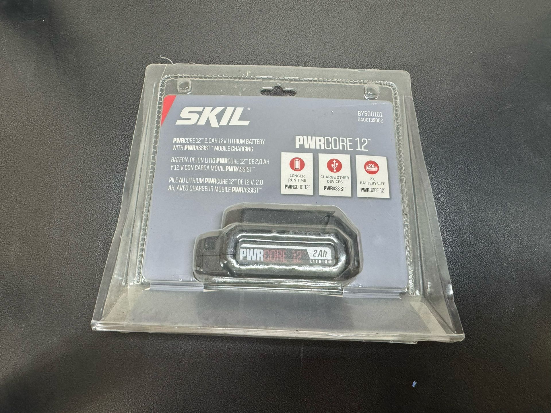 SKIL PWRCORE 12™ BY500101 12 V 2 Ah Lithium Battery w/PWRAssist™ Mobile Charging