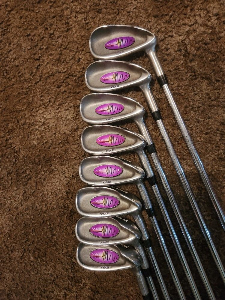 Cleveland VAS 792 Golf Club Iron Set 2-9 w/VAS Graphite Shafts