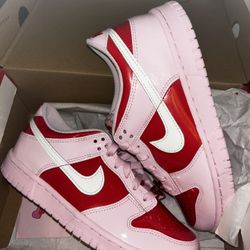 Valentine Nike Dunks