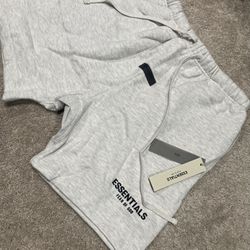 Light Oatmeal Essential Shorts Medium 