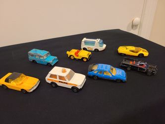 8 Vintage Die Cast Cars